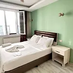 Centre Suites Taksim Hotel *